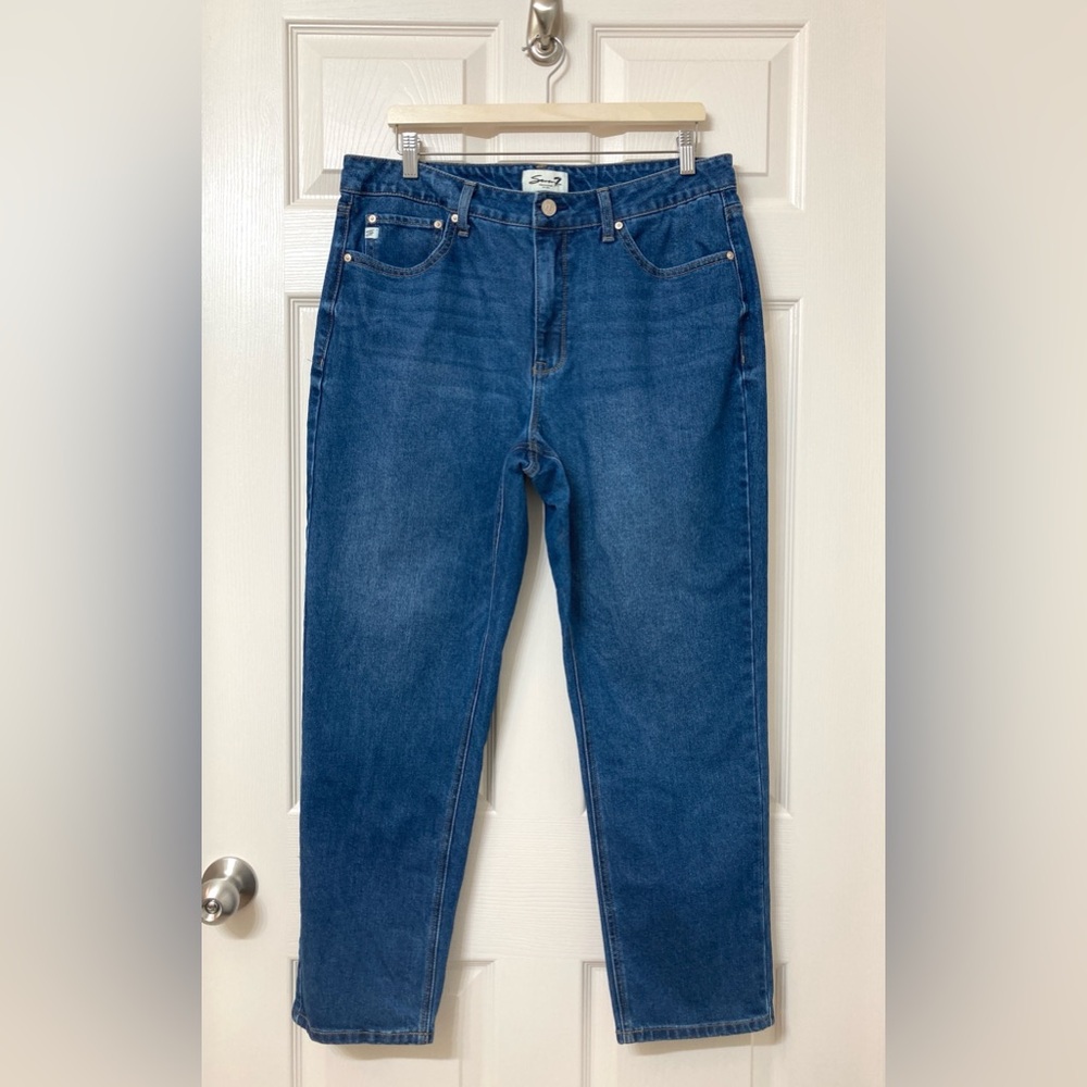 Seven7 Women’s Medium Wash Straight Leg Ankle Jeans Size 14 Casual Denim